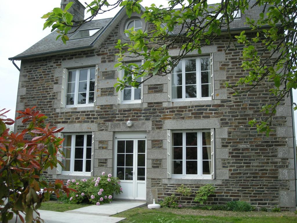 Vila St Michel Vains Exteriér fotografie